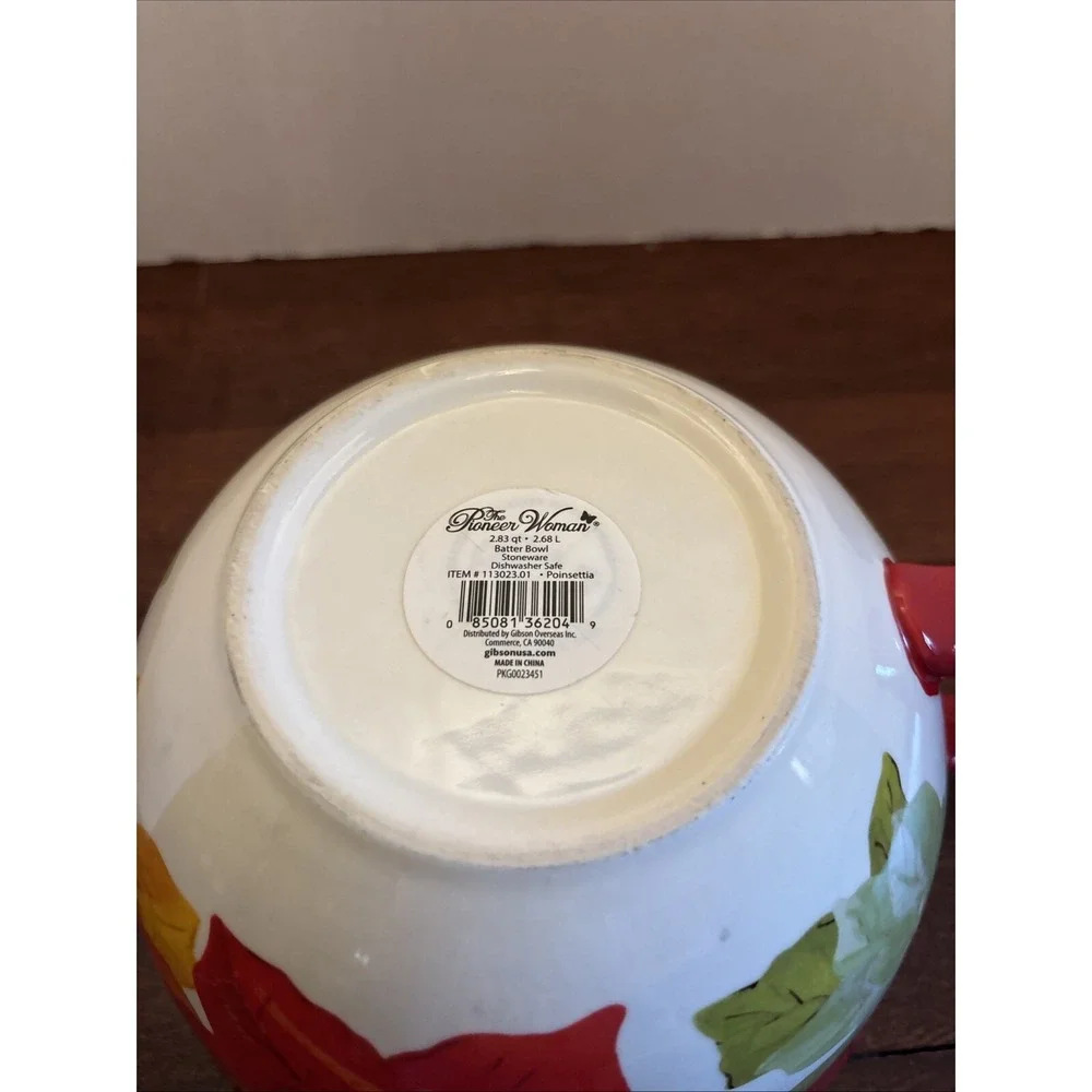 Pioneer Woman Poinsettia 2.83 Qt/2.68‎ L Batter Bowl Stoneware  # 113023.01